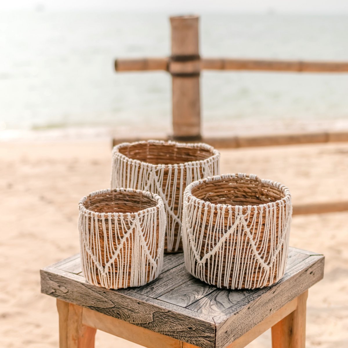 Kleiner Korb aus Seegras ORIS | Runder Blumenkorb | Gewebter Boho-Korb | Pflanzkorb | Pflanzer | Makramee-Korb