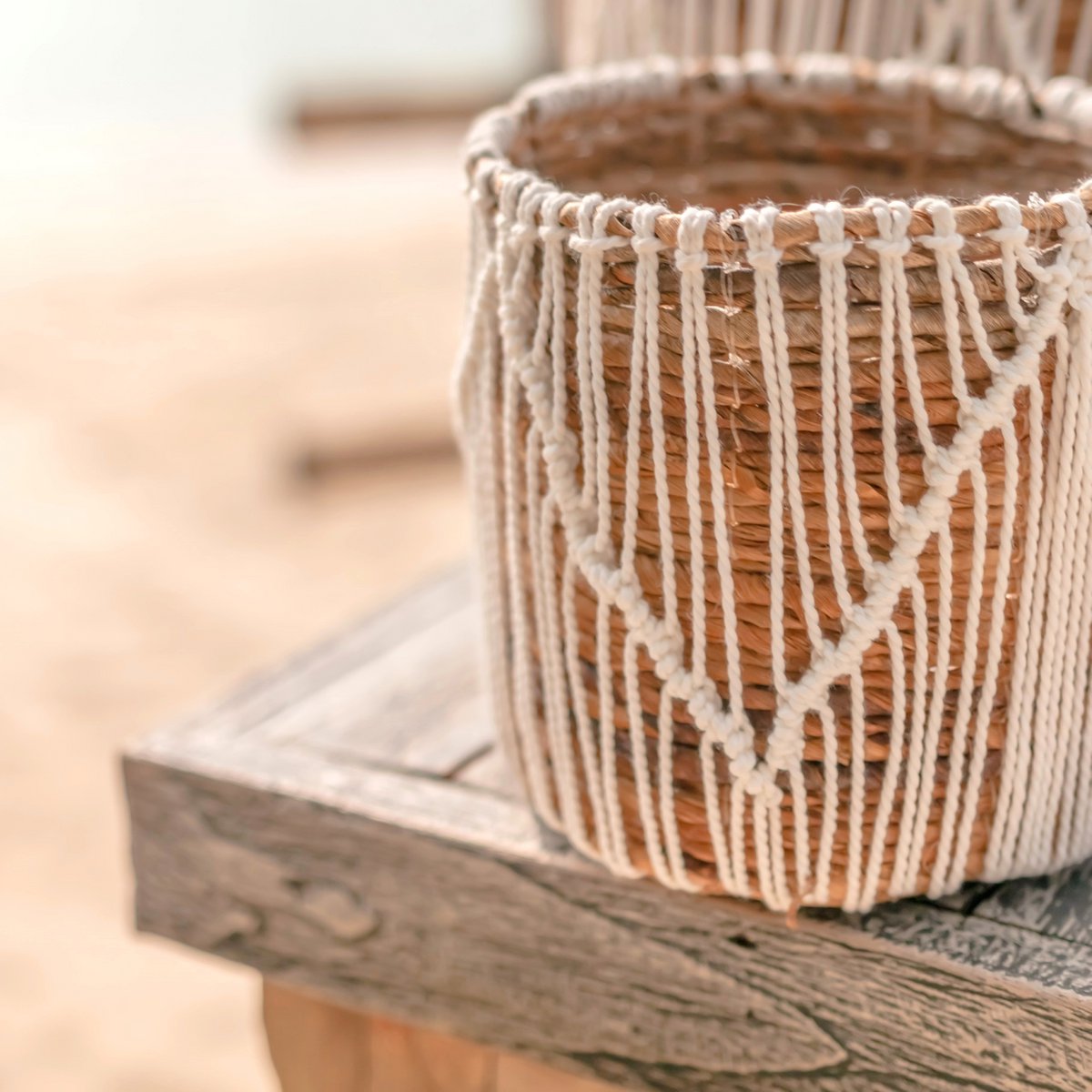 Kleiner Korb aus Seegras ORIS | Runder Blumenkorb | Gewebter Boho-Korb | Pflanzkorb | Pflanzer | Makramee-Korb