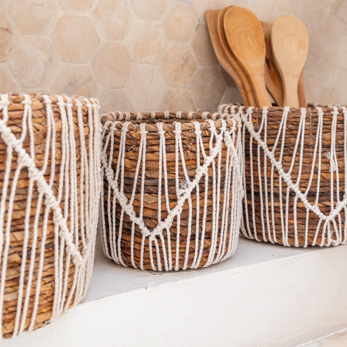 Kleiner Korb aus Seegras ORIS | Runder Blumenkorb | Gewebter Boho-Korb | Pflanzkorb | Pflanzer | Makramee-Korb