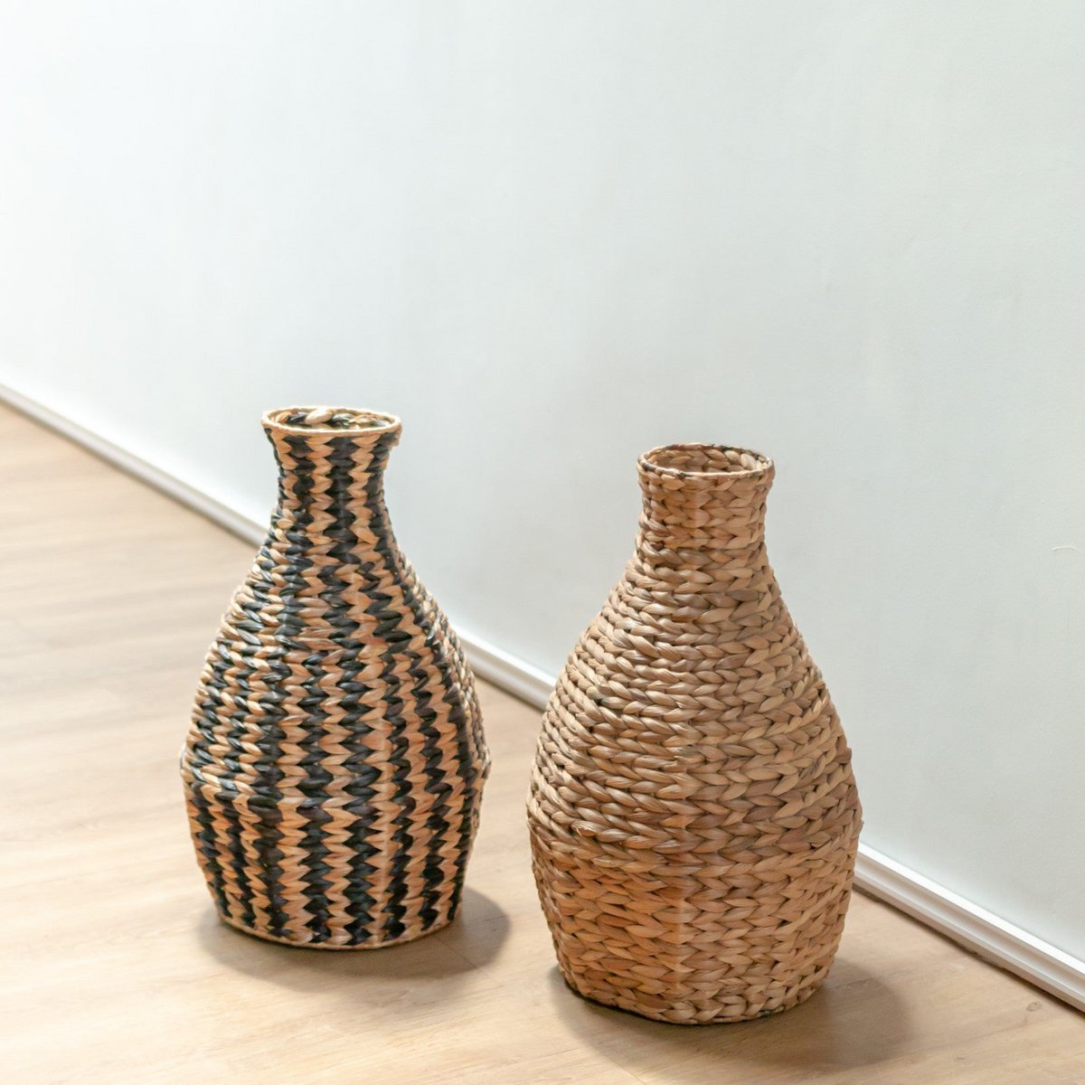Geflochtene Boho-Vase DAYANA natur aus Wasserhyazinthe
