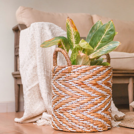 Round woven basket with striped pattern YALIMO made of water hyacinth (3 sizes)