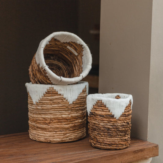 Small seagrass basket MENIK | Plant basket | Woven Boho basket | Planter | Round flower basket | Macramé basket